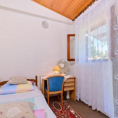 Apartman Ana Мали-Лошинь Экстерьер фото