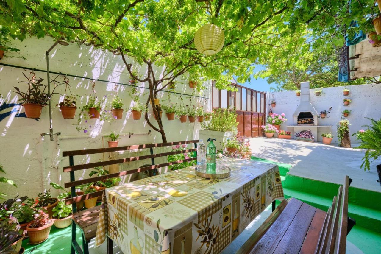 Apartman Ana Мали-Лошинь Экстерьер фото