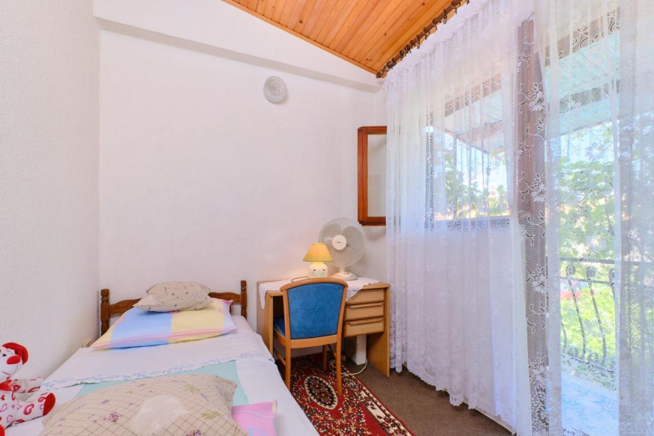 Apartman Ana Мали-Лошинь Экстерьер фото