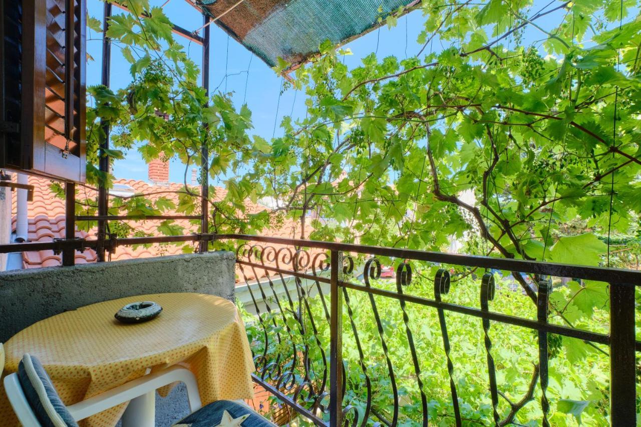 Apartman Ana Мали-Лошинь Экстерьер фото